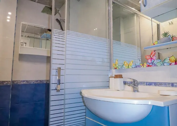 D-home Апартаменты *