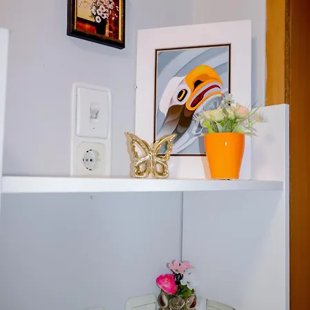 شقة D-home فارنا